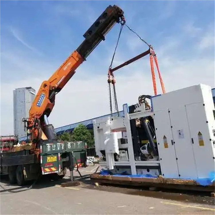 金水附近小吊车联系方式|8-16吨|本地及时服务