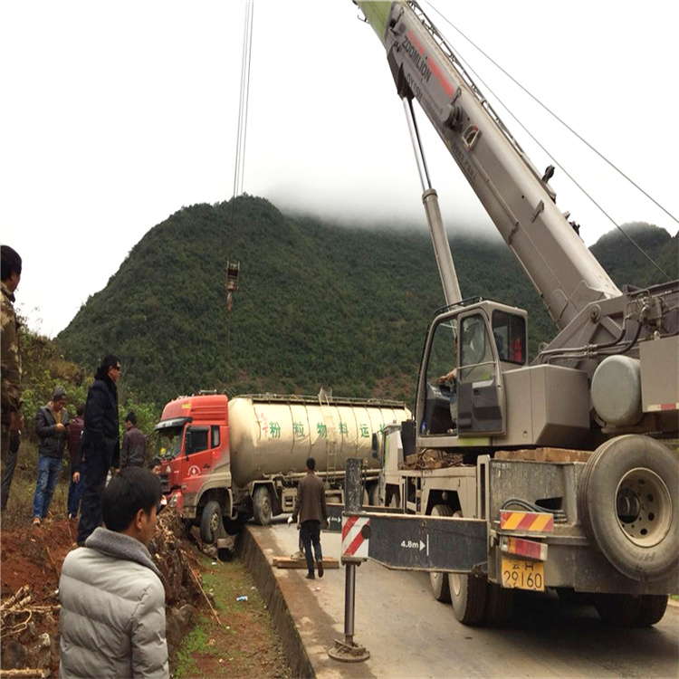 金水吊车道路救援24小时